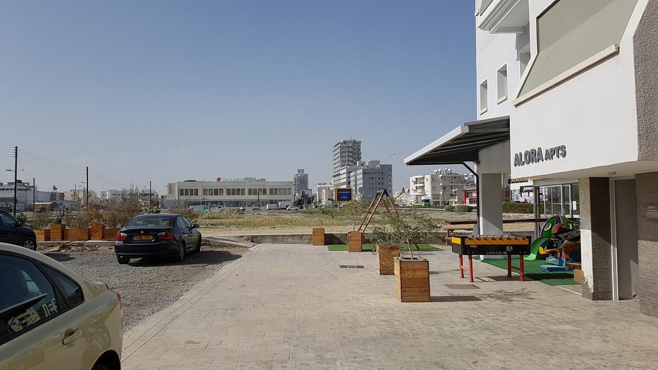 Alora Apartments Larnaka Exterior foto